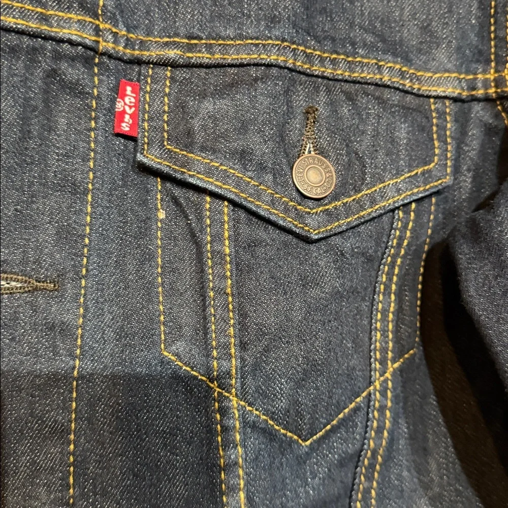 Levi's Men's Dark Indigo Denim Jacket - Picture 2 of 5
